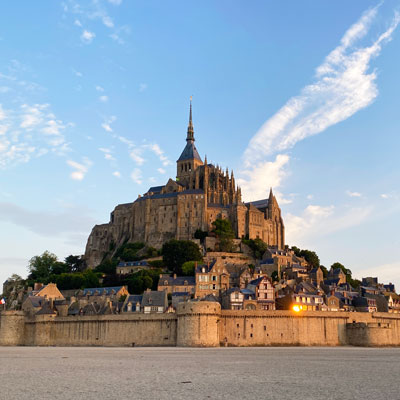 Der Mont Saint Michel im Morgenlicht