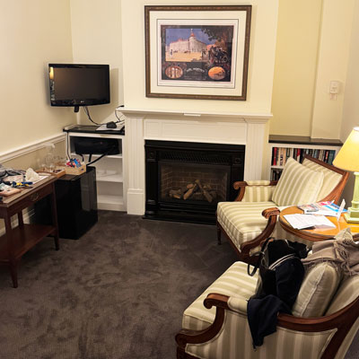 Unser Zimmer im Cape Cod Inn – Wohnbereich